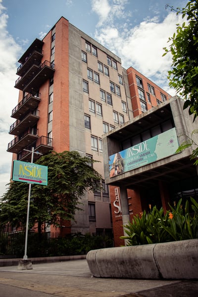 Apartaestudios cerca a la universidad santiago de cali - apartamentos universitarios - residencia universitaria cali Inside by Boho